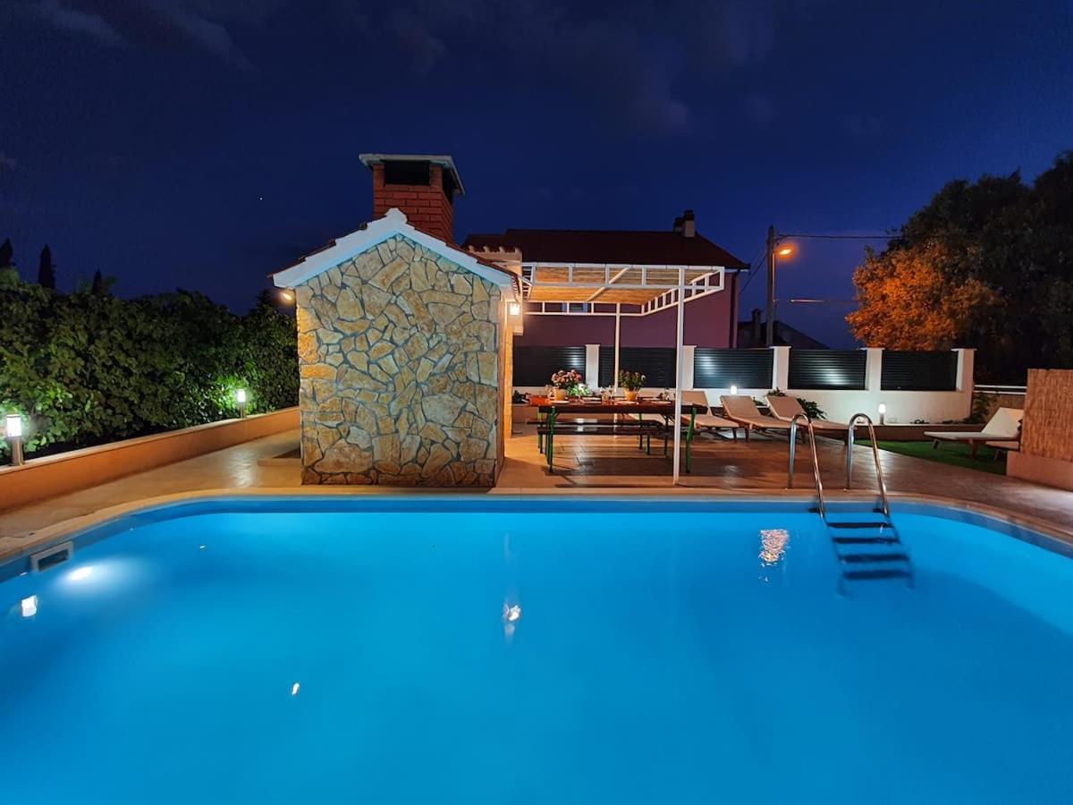 Beautiful Villa - Private Heated Pool, Parking, Bbq Near Split Solin Exterior foto